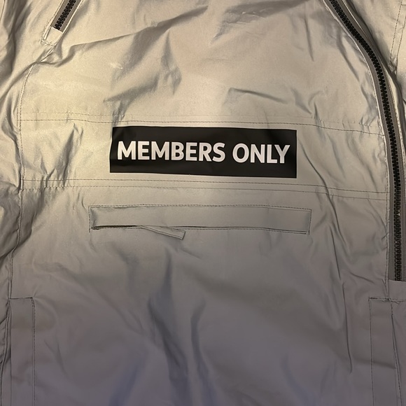 Members Only Half Zip Reflective Light Puffer - Picture 2 of 8